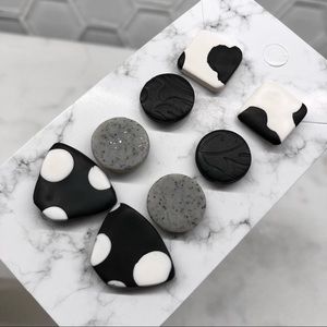 4 Pairs of Neutral Stud Pack